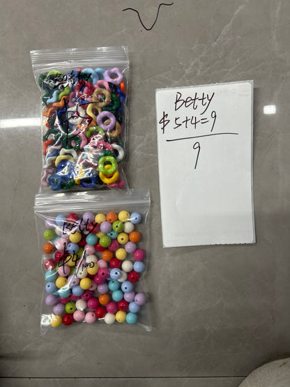 Betty（433dp）
