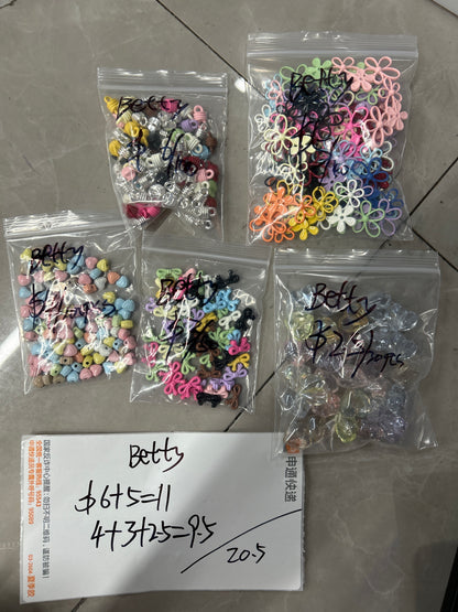 Betty（103dp）