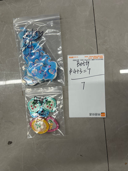 Betty（103dp）